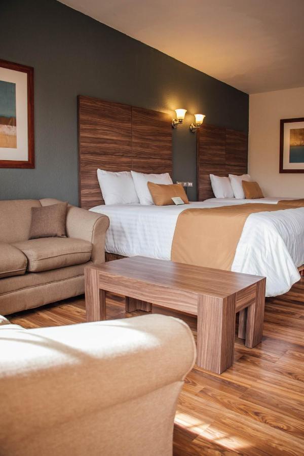 Best Western Cumbres Inn Cd. Cuauhtemoc Exterior foto